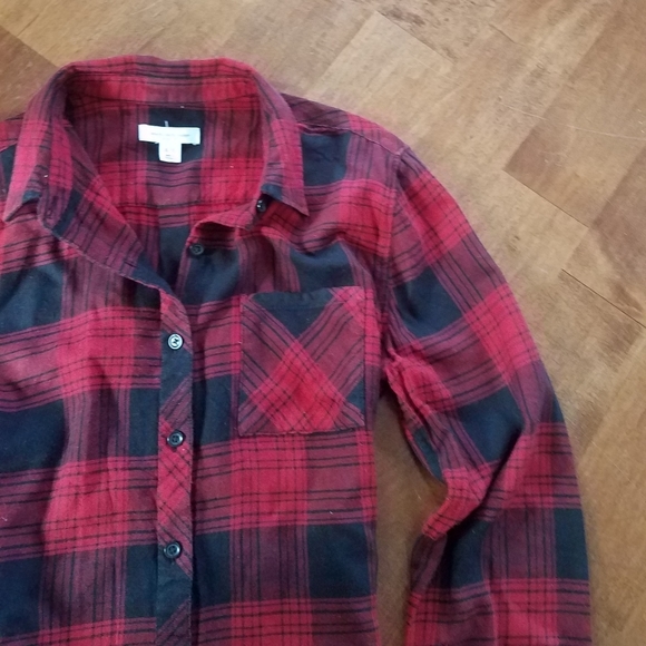 Beach Lunch Lounge Shirt - Size SP (EUC) - Picture 3 of 6